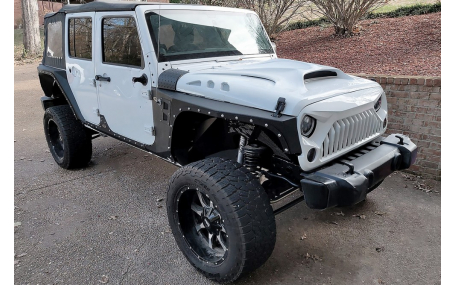 Капот Jeep Wrangler