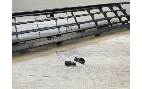 Решетка радиатора Volkswagen Jetta