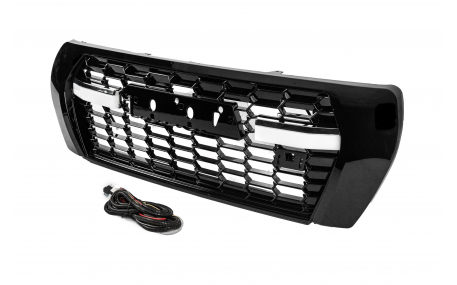 Решетка радиатора Toyota Land Cruiser 200