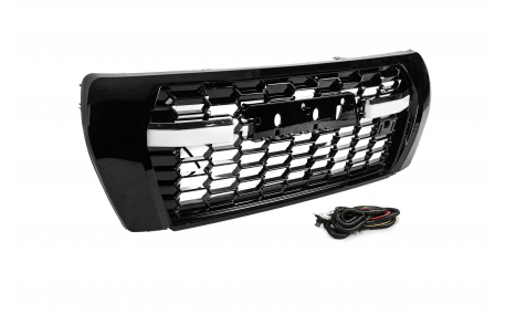 Решетка радиатора Toyota Land Cruiser 200