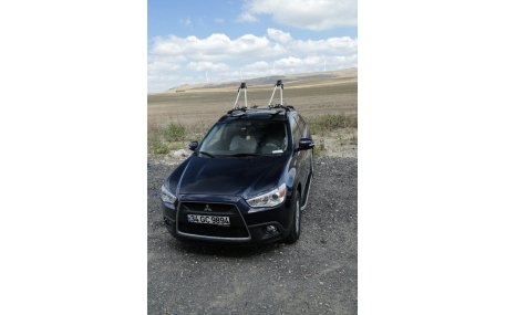 Подножки Mitsubishi Outlander