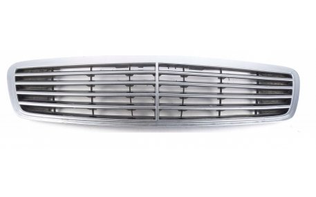 Решетка радиатора Mercedes S-class W220 1998-2002