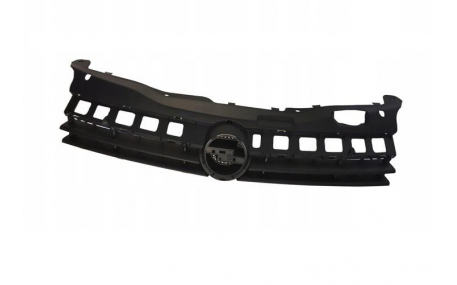 Решетка радиатора Opel Astra H