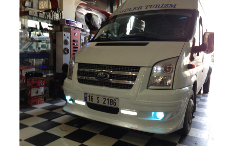 Накладка передняя Ford Transit