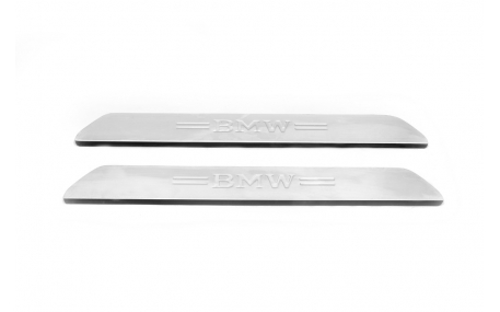 Накладки на пороги BMW E39