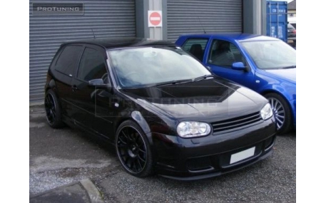 Решетка радиатора Volkswagen Golf 4