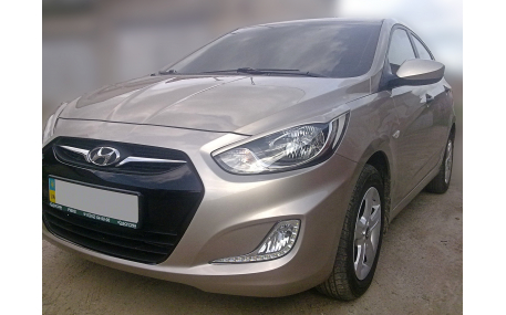 Ресницы Hyundai Accent