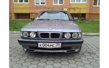 Накладка передняя BMW E34