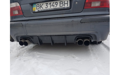 Накладка задняя BMW 5 E39