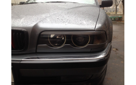 Ресницы BMW E38