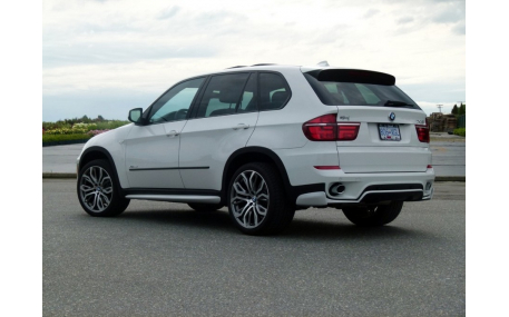 Накладка задняя BMW X5 E70 2010-2013