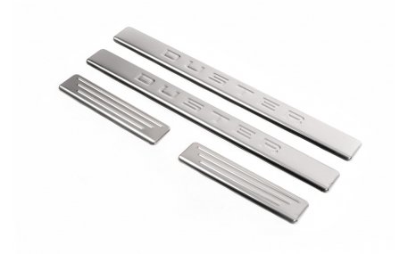 Накладки на пороги Renault Duster