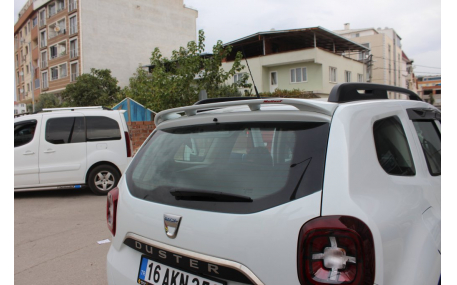 Спойлер Renault Duster