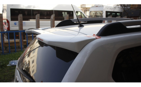 Спойлер Renault Duster