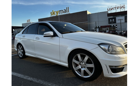 Комплект обвеса Mercedes C-class W204