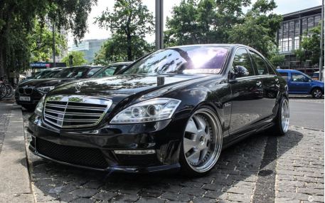 Бампер передний Mercedes S-class W221