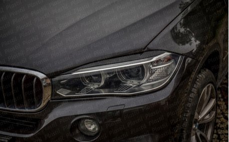 Ресницы BMW X5 (F15)