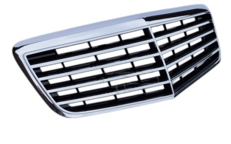 Решетка радиатора Mercedes E-class W211 2006-2009