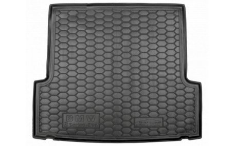 Коврик в багажник Renault Megane