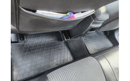 Коврики в салон Toyota Auris