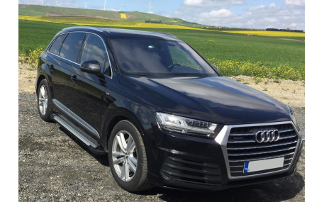 Подножки Audi Q7
