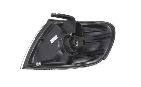 Поворот Nissan Almera