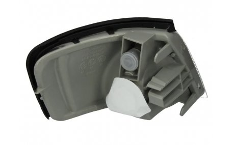 Поворот Nissan Primera