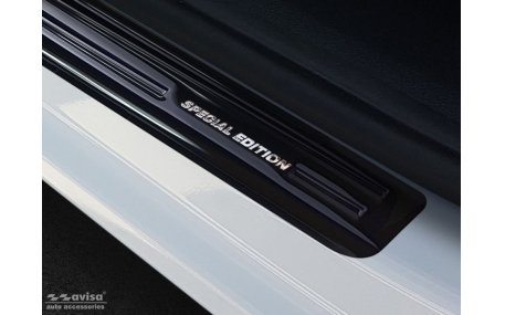 Накладки на пороги Peugeot 508