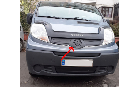 Зимняя накладка на решетку Renault Trafic