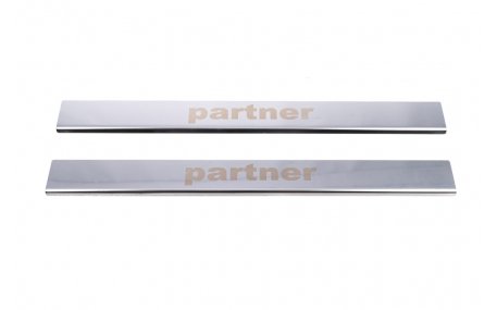 Накладки на пороги Peugeot Partner