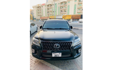 Решетка радиатора Lexus LX 2012-2015