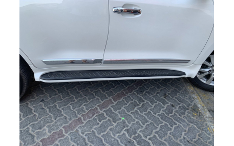 Подножки Toyota Land Cruiser 200