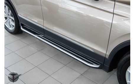 Подножки Volkswagen Tiguan