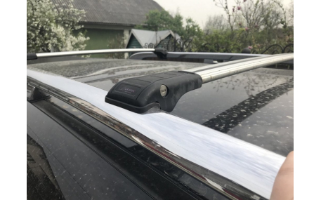 Багажник на крышу