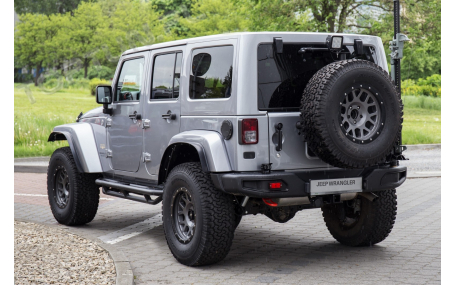 Бампер задний Jeep Wrangler JK