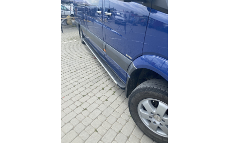 Подножки Mercedes Sprinter