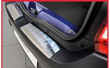 Накладка на задний бампер Renault Sandero