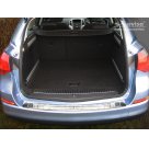 Накладка на задний бампер Opel Astra J