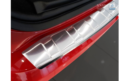 Накладка на задний бампер Jaguar E-Pace