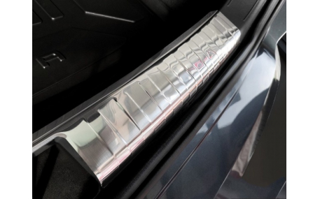 Накладка на задний бампер Seat Ateca