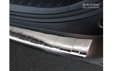 Накладка на задний бампер Toyota RAV4