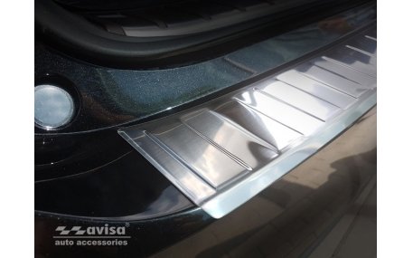 Накладка на задний бампер Lexus RX