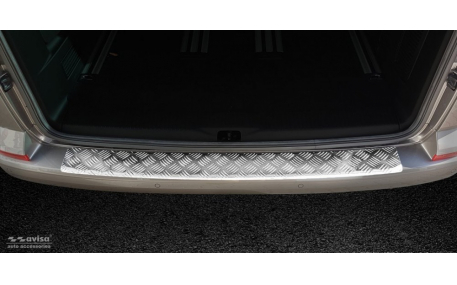 Накладка на задний бампер Volkswagen T6