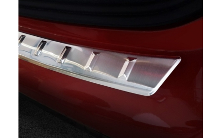 Накладка на задний бампер BMW 1 (F40)