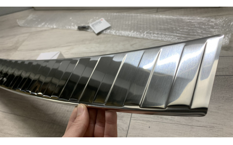 Накладка на задний бампер Volkswagen Touran