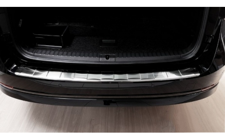 Накладка на задний бампер Skoda Octavia A8