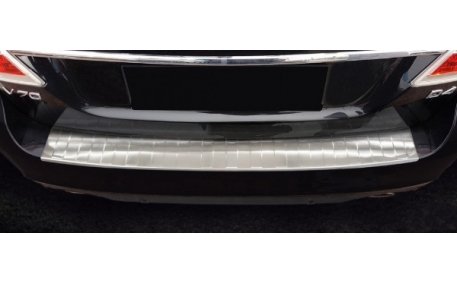 Накладка на задний бампер Volvo V70
