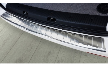 Накладка на задний бампер Volkswagen T5