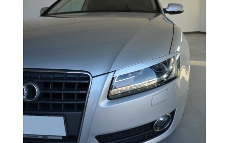 Ресницы Audi A4 B8