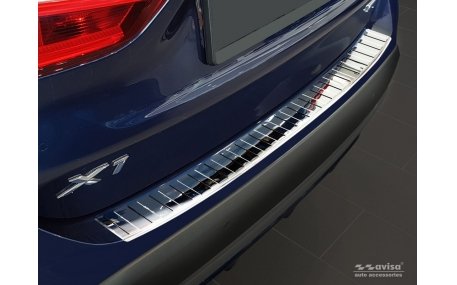 Накладка на задний бампер BMW X1 F48